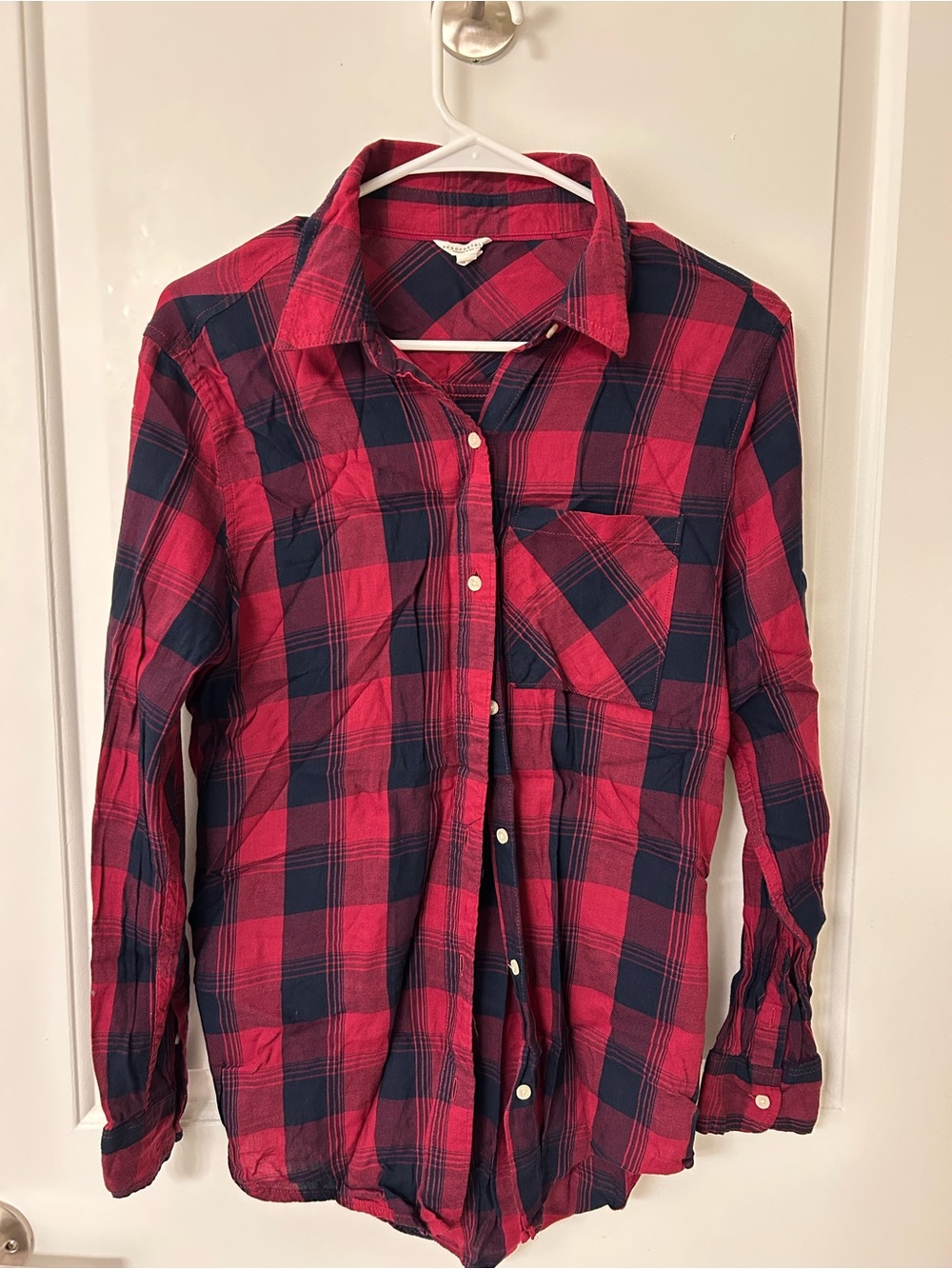 Aeropostale Red and Navy Plaid Shirt